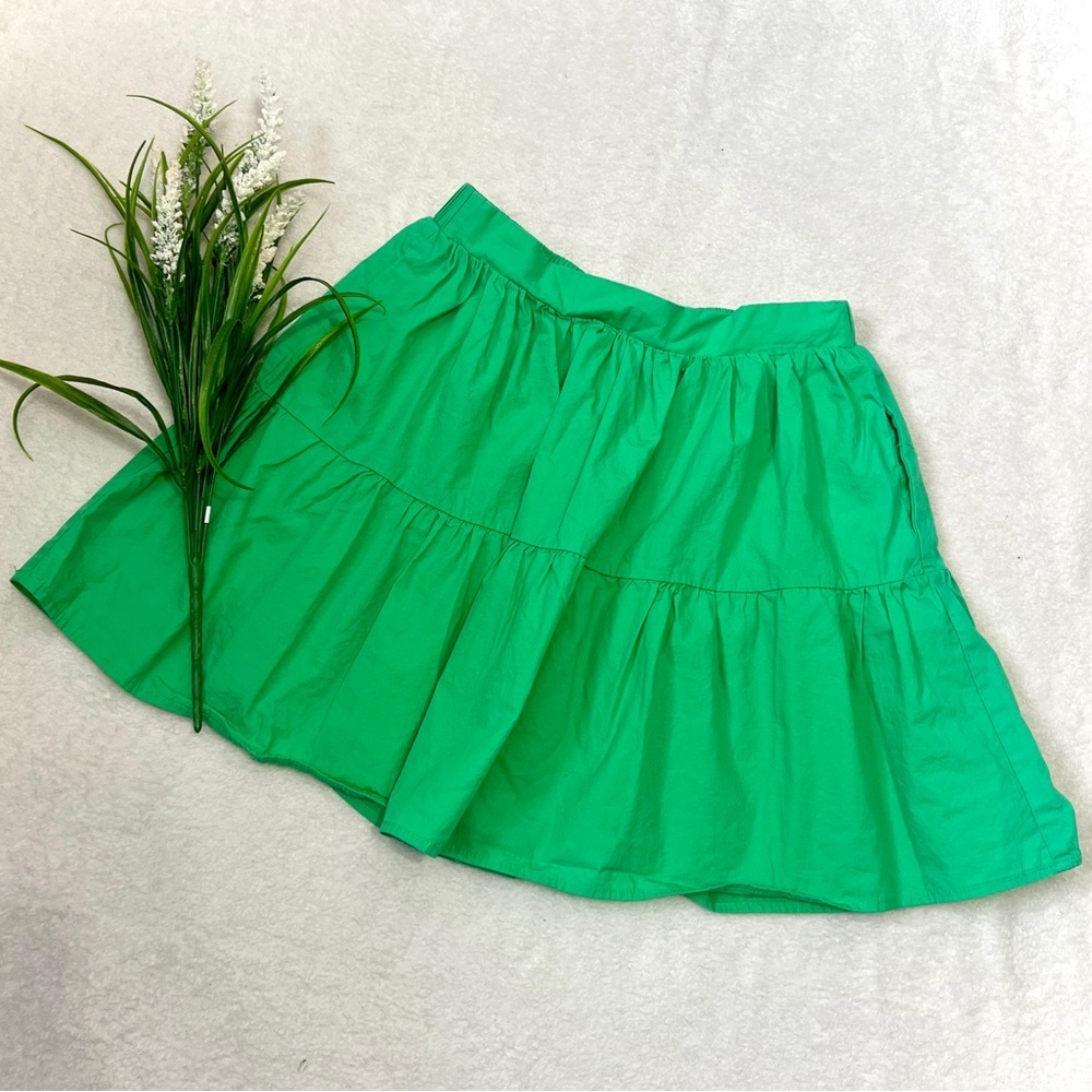 Altar'd State Clover Green Tiered Mini Skirt - Small (26")
